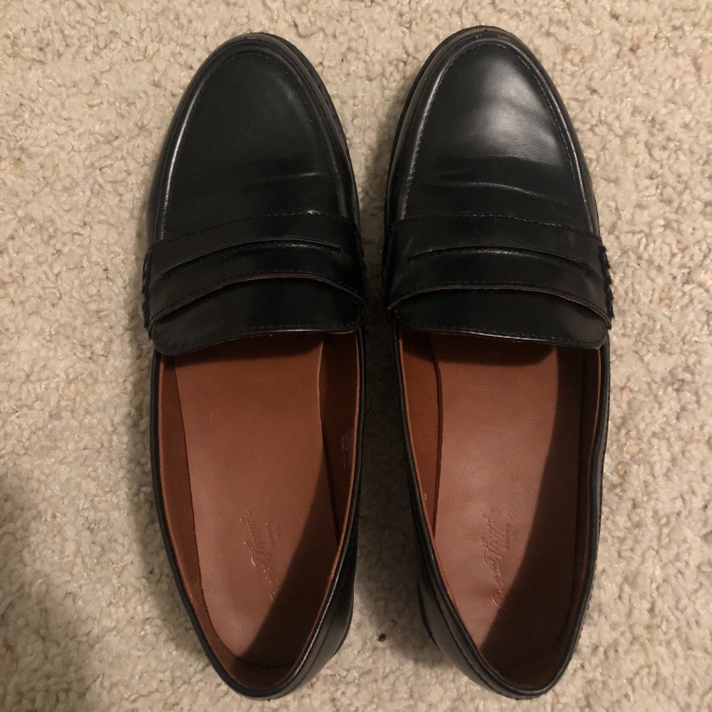Universal Thread Loafers, size 8, $20